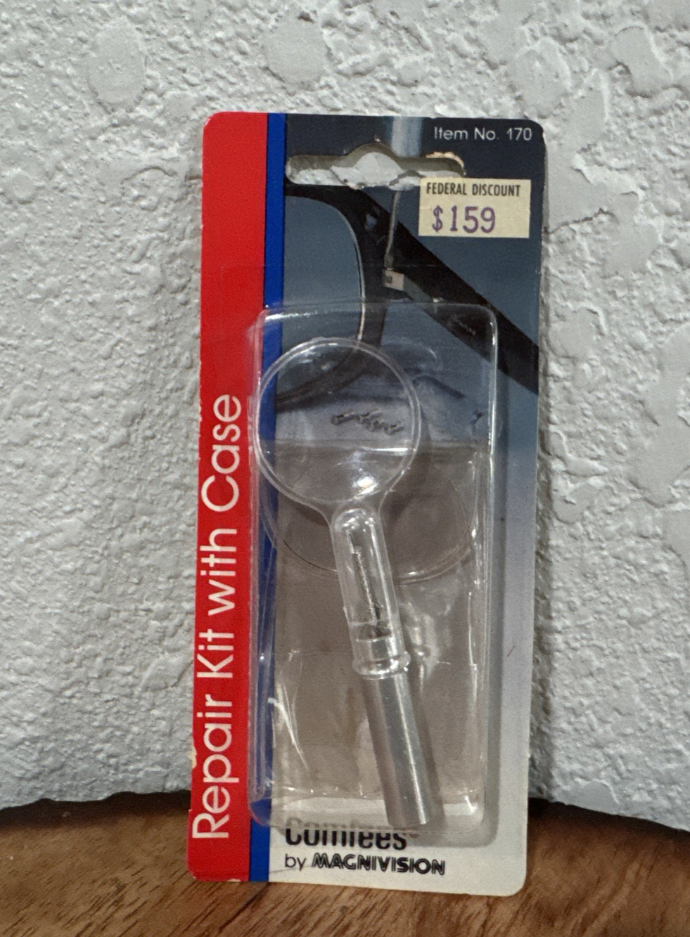 VTG Comfees by Magnivision Repair Kit Eyeglass Magnifier, Screwdriver & More